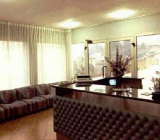 Hotel Nastro Azzurro Monguzzo Buitenkant foto